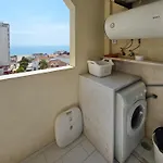 Rocha Vista Mar Ambar *