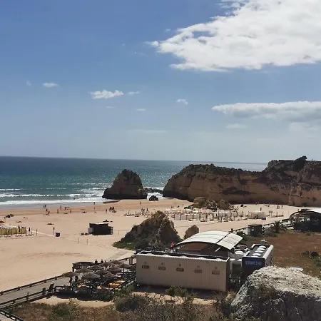 Rocha Vista Mar Ambar Portimao